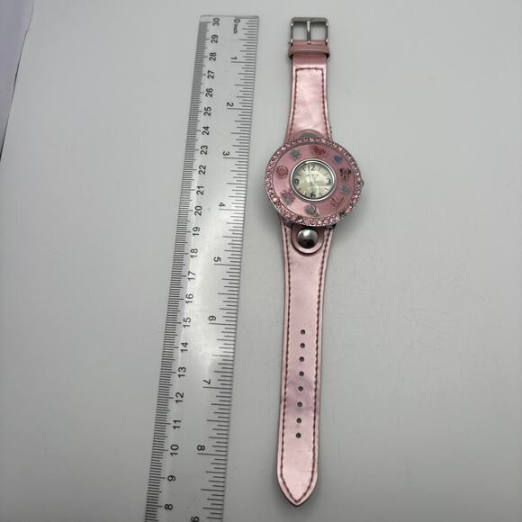 Pink watch - Picture 3 of 3